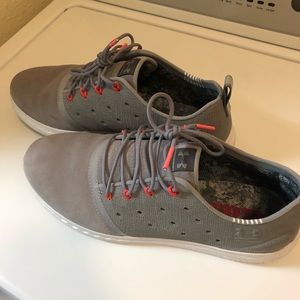 Women’s Under Armour Size 9.5 Shoes